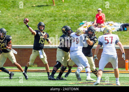 Winston-Salem, NC, USA. 21st Sep, 2019. Wake Forest Demon Deacons quarterback Michael Kern (15) throws from the pocket in the NCAA matchup at BB&T Field in Winston-Salem, NC. (Scott Kinser/Cal Sport Media) Credit: csm/Alamy Live News Stock Photo