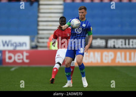 21st September 2019, DW Stadium, Wigan, England; Sky Bet Championship Football, Wigan Athletic vs Charlton Athletic ; Lee Evans (8) of Wigan Athletic in action during the game  Credit: Richard Long/News Images  English Football League images are subject to DataCo Licence Stock Photo