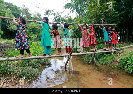 Sunamganj, Bangladesh - September 11, 2019: Daily life of wetland people at Tahirpur in Sunamganj, Bangladesh. Stock Photo
