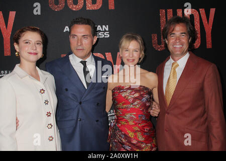 Renee Zellweger  09/19/2019 The Los Angeles Premiere of 'JUDY' held at the Samuel Goldwyn Theater in Beverly Hills, CA   Photo: Cronos/Hollywood News Stock Photo