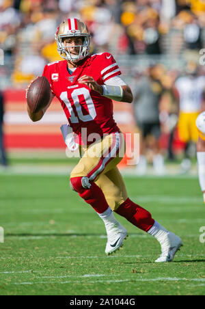 Santa Clara, CA. 22nd Sep, 2019. Pittsburgh Steelers offensive tackle  Alejandro Villanueva (78) prior to the NFL football game between the  Pittsburg Steelers and the San Francisco 49ers at Levi's Stadium in