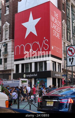 New York, NY USA. Aug 2015. The signs, yellow taxicabs, attractions, traffic, and just getting around experiencing The Big Apple. Stock Photo