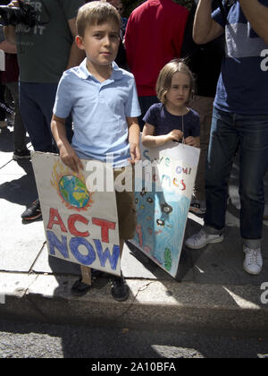 New York City, USA. 20th September, 2019, Climate Strike. Young siblings join protest. Stock Photo