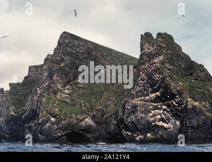 St Kilda. An island group lying some 40 miles out in the Atlantic Ocean.Section of the cliffs of Boreray island. Scotland. Stock Photo