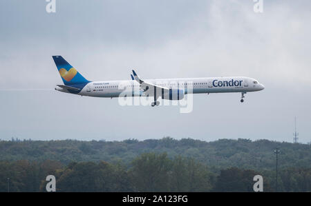 23 September 2019, Hessen, Frankfurt/Main: A Boeing 757-300 of the airline Condor is landing at Frankfurt Airport on the day of the insolvency of the British travel group Thomas Cook. The efforts to rescue the battered British tourism group Thomas Cook have failed. Photo: Silas Stein/dpa Stock Photo