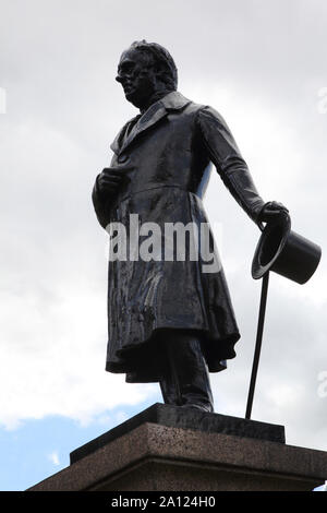 James Oswald MP Statue In George Square, Glasgow, Scotland Stock Photo ...