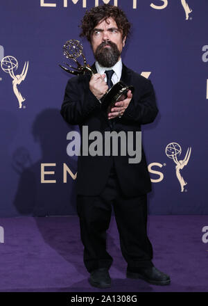 Los Angeles, United States. 22nd Sep, 2019. LOS ANGELES, CALIFORNIA, USA - SEPTEMBER 22: Peter Dinklage poses in the press room at the 71st Annual Primetime Emmy Awards held at Microsoft Theater L.A. Live on September 22, 2019 in Los Angeles, California, United States. (Photo by Xavier Collin/Image Press Agency) Credit: Image Press Agency/Alamy Live News Stock Photo