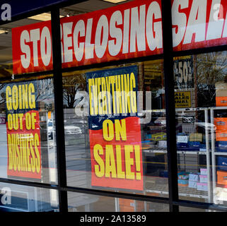 Payless ShoeSource store closing in California Stock Photo