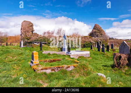 Church ruins and graveyard, near Kilcoe, County Cork, Ireland Stock Photo