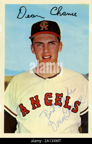 Color souvenir photo of California Angels player Jim Fregosi circa