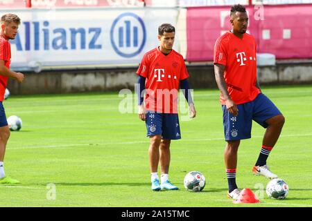 Munich's Allianz Arena to host 2022 UCL final – DW – 09/24/2019