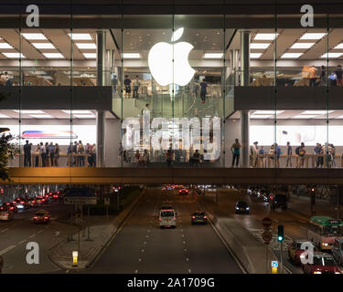 Apple Store, IFC Mall, Hong Kong Stock Photo