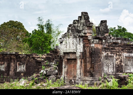 North Palace ruins in Wat Phu (Vat Phou), a pre-Angkor Khmer Hindu and Buddhist temple in Champasak Province, near Pakse, Lao PDR. Stock Photo