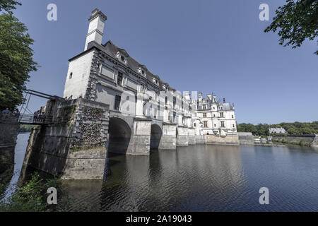 Europe France Chenonceaux : 2019-07  The castle of Chenonceau is a structure spanning the River Cher, near the small village of Chenonceaux in the Ind Stock Photo