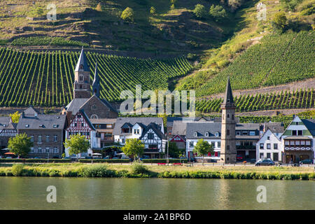 The wine village at the Mosel, Hatzenport, Untermosel, St.Rochus church, left and the ferry tower, Stock Photo