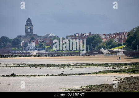 New Brighton beach Promenade, Wallasey. looking along the waterfront to Wallasey Town Hall Stock Photo