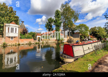 Ware Town Centre Hertfordshire England Uk Gb Stock Photo: 30719797 - Alamy