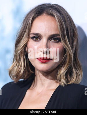 LOS ANGELES, CALIFORNIA, USA - SEPTEMBER 25: Actress Natalie Portman arrives at the Los Angeles Premiere Of Fox Searchlight Pictures' 'Lucy In The Sky' held at the Darryl Zanuck Theater at FOX Studios on September 25, 2019 in Los Angeles, California, United States. (Photo by Xavier Collin/Image Press Agency) Stock Photo