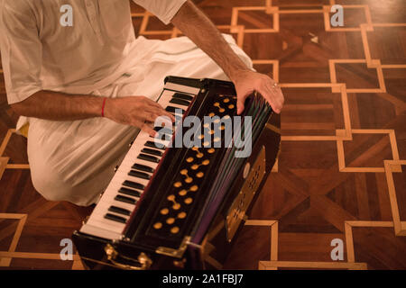 Hare Krishna devotee Stock Photo - Alamy