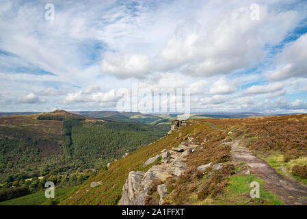 Sunny September day on Bamford Edge in the Peak District national park, Derbyshire, England. View towards Win Hill. Stock Photo