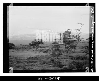 Mt. Kenya on road from Nyeri to Nanyukin Stock Photo