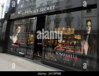 September 26, 2019, London, United Kingdom: Victoria's Secret store in the Luxury Fashion and Jewellery shopping area on London's New Bond Street. (Credit Image: © Keith Mayhew/SOPA Images via ZUMA Wire) Stock Photo