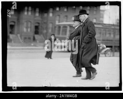 O'GORMAN, JAMES ALOYSIUS. SENATOR FROM NEW YORK, 1911-1917. LEFT Stock Photo