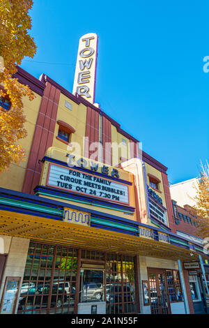 Oregon, Bend, Downtown, Wall Street, Tower Theater built 1940 Stock Photo