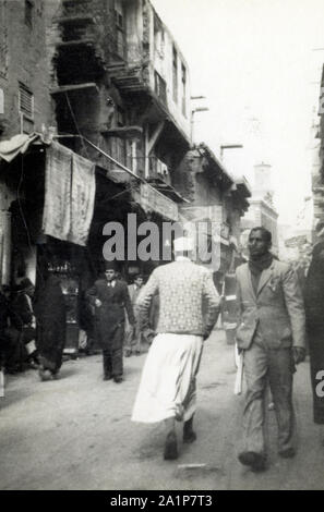 Photographs taken during WW2 by British soldier of the Royal Tank Regiment during the North Africa campaign. The Bazaar el Mousky, Cairo. Photo by  Trooper C M Shoults Stock Photo