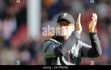 Liverpool manager Jurgen Klopp reacts after the final whistle during the Premier League match at Bramall Lane, Sheffield. Stock Photo