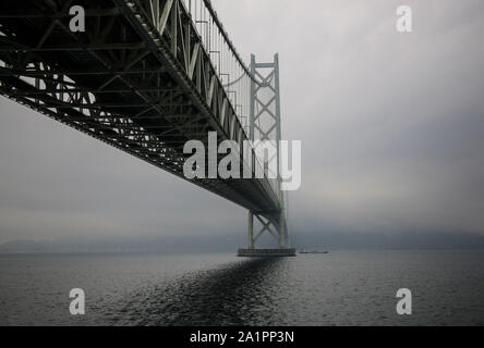 Akashi Kaikyo Bridge spanning the Seto Inland Sea from Awaji Island to Kobe, Japan Stock Photo