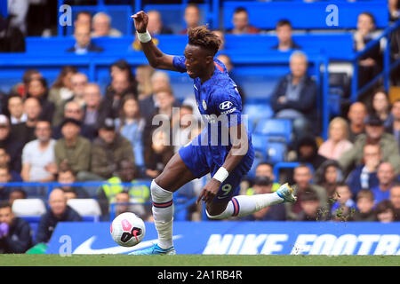 London, UK. 28th Sep, 2019. Tammy Abraham of Chelsea in action. Premier League match, Chelsea v Brighton & Hove Albion at Stamford Bridge in London on Saturday 28th September 2019. this image may only be used for Editorial purposes. Editorial use only, license required for commercial use. No use in betting, games or a single club/league/player publications. pic by Steffan Bowen/ Credit: Andrew Orchard sports photography/Alamy Live News Stock Photo