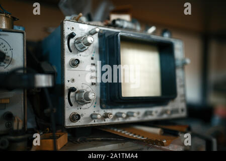 Electrical testing tools in lab, oscilloscope Stock Photo