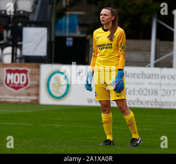 Boreham Wood, UK. 29th Sep, 2019. BOREHAMWOOD, ENGLAND - SEPTEMBER 29: Megan Walsh of Brighton and Hove Albion WFC during Barclay's FA Women's Super League match between Arsenal Women and Brighton and Hove Albion Women at Meadow Park Stadium on September 29, 2019 in Boreham wood, England Credit: Action Foto Sport/Alamy Live News Stock Photo
