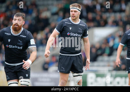 Newcastle, UK. 15th Sep, 2019. NEWCASTLE UPON TYNE, ENGLAND SEPTEMBER 29TH Caqllum Chick of Newcastle Falcons (centre) during the RFU Championship Cup match between Newcastle Falcons and Doncaster Knights at Kingston Park, Newcastle on Sunday 29th September 2019. (Credit: Chris Lishman | MI News) Credit: MI News & Sport /Alamy Live News Stock Photo