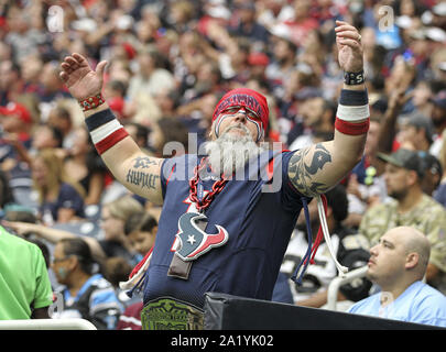 Houston, Texas, USA. 29th Sep, 2019. A Houston Texans fan during an NFL game between the Houston Texans and the Carolina Panthers at NRG Stadium in Houston, Texas, on Sept. 29, 2019. Credit: Scott Coleman/ZUMA Wire/Alamy Live News Stock Photo