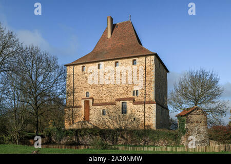 France, Cher, Berry, Neuvy Deux Clochers, the Tour de Vesvre (Vesvre tower) // France, Cher (18), Berry, Neuvy-Deux-Clochers, la Tour de Vesvre Stock Photo