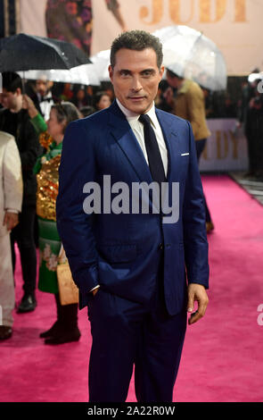Rufus Sewell arriving for the Judy European Premiere held at the Curzon Theatre, Mayfair, London. Stock Photo