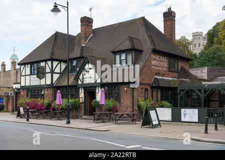 The Royal Windsor public house and restaurant, Datchet Road, Windsor, Berkshire, England, UK Stock Photo