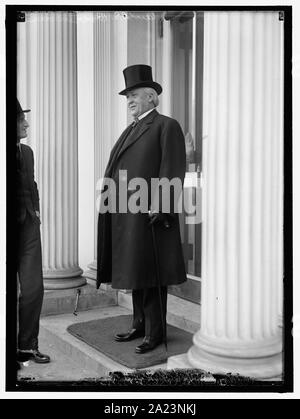 OVERMAN, LEE SLATER. SENATOR FROM NORTH CAROLINA, 1903-1933 Stock Photo