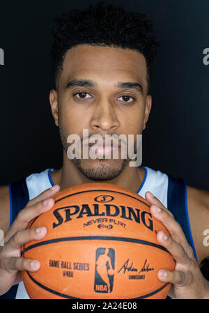 Sept 30, 2019: Dallas Mavericks guard Courtney Lee #1 poses during the Dallas Mavericks Media Day held at the American Airlines Center in Dallas, TX Stock Photo