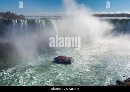 Niagara Falls boat tours Stock Photo