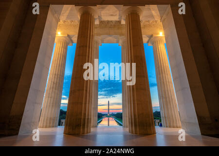 Lincoln Memorial at sunrise, Washington DC