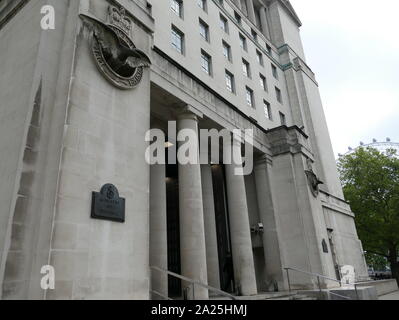 Ministry Of Defence London ( MOD ) Building In Whitehall And Horse ...