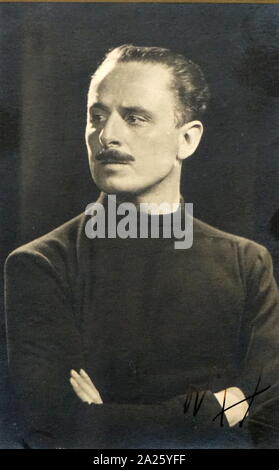 An autographed photograph of Oswald Mosley. Sir Oswald Ernald Mosley of Ancoats (1896-1980) a British politician, Member of Parliament and leader of the British Union of Fascists. The BUF was a fascist political party in the United Kingdom formed in 1932 by Oswald Mosley Stock Photo