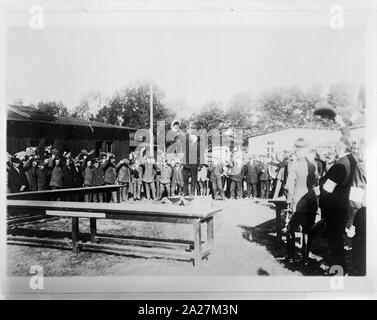 President Ebert of Germany, greeting the returned German prisoners Stock Photo