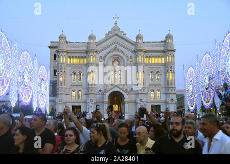 Reggio Calabria 17 sep 2019 - Processione Madonna della Consolazione, Duomo Credit: Giuseppe Andidero Stock Photo
