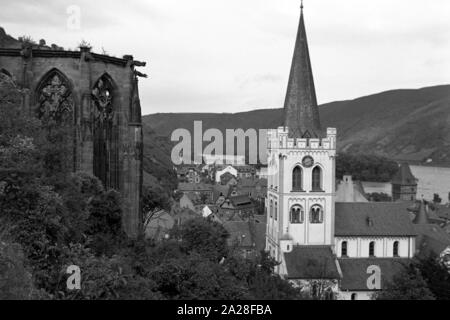 Evangelische Kirche Sankt Peter in Bacharach, Deutschland 1968. Protestant church Saint Peter at Bacharach, Germany 1968. Stock Photo