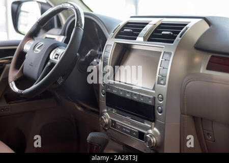 Lexus Dashboard Climate Panel Stock Photo 5373474 Alamy
