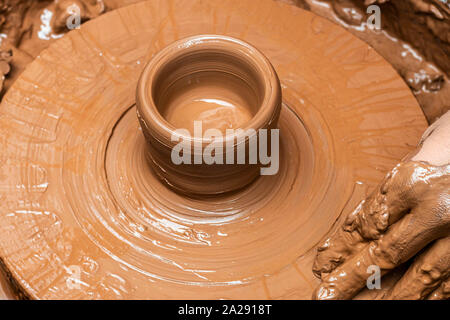 Banding wheel hi-res stock photography and images - Alamy